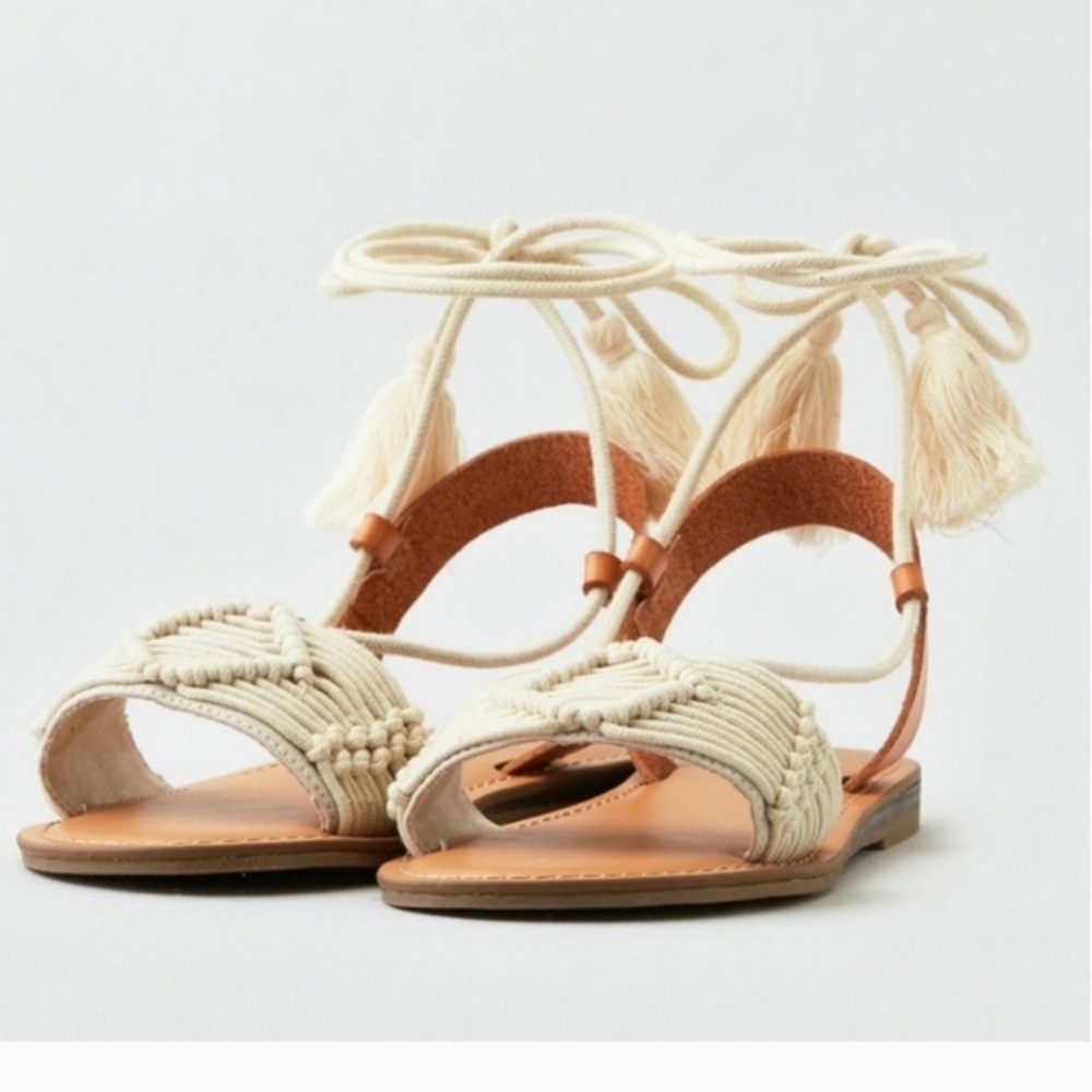 American Eagle Sandals